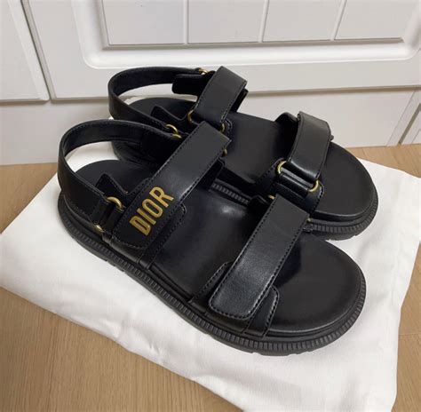 dior dad sandals sizing|COMPARING DAD SANDALS .